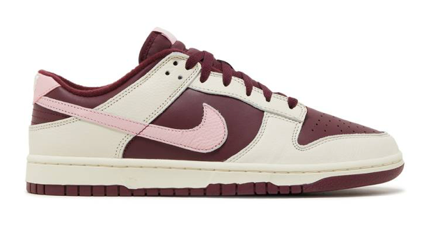 Nike Dunk Low Retro Valentines Day