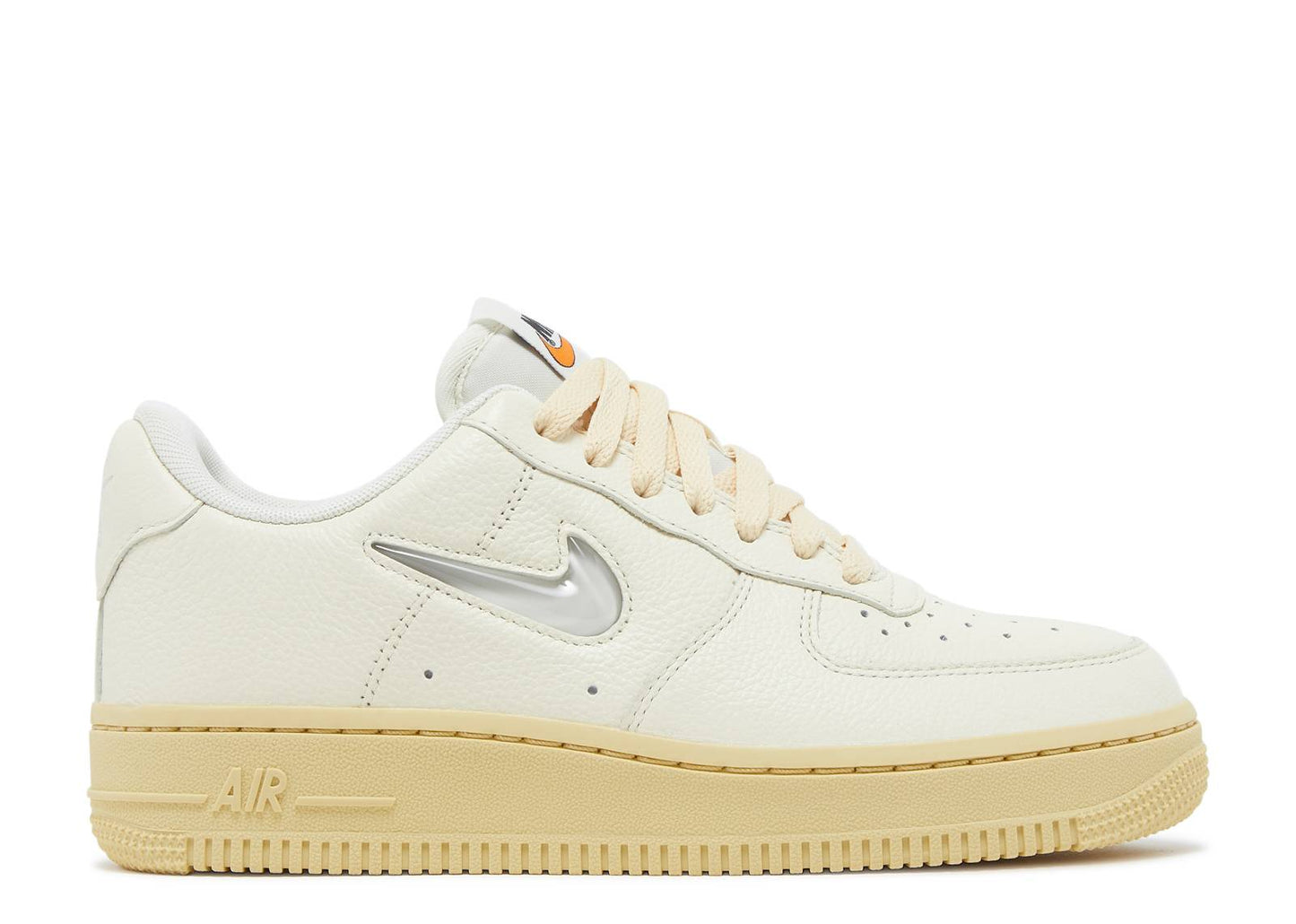 Wmns Air Force 1 07 LX Coconut Milk